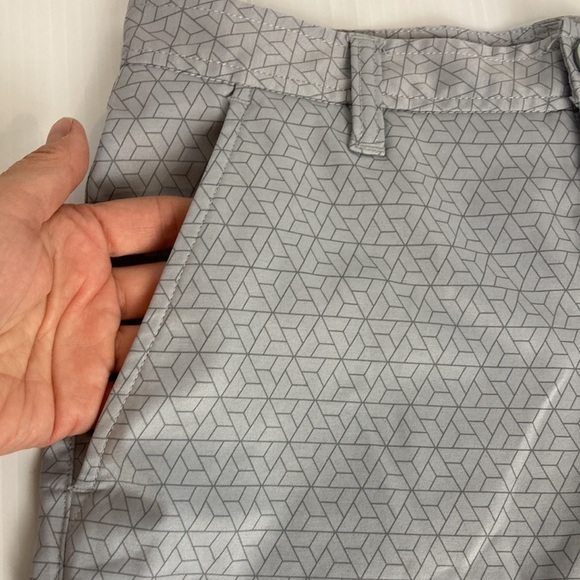 Under Armour golf shirts youth 16 - Picture 3 of 5